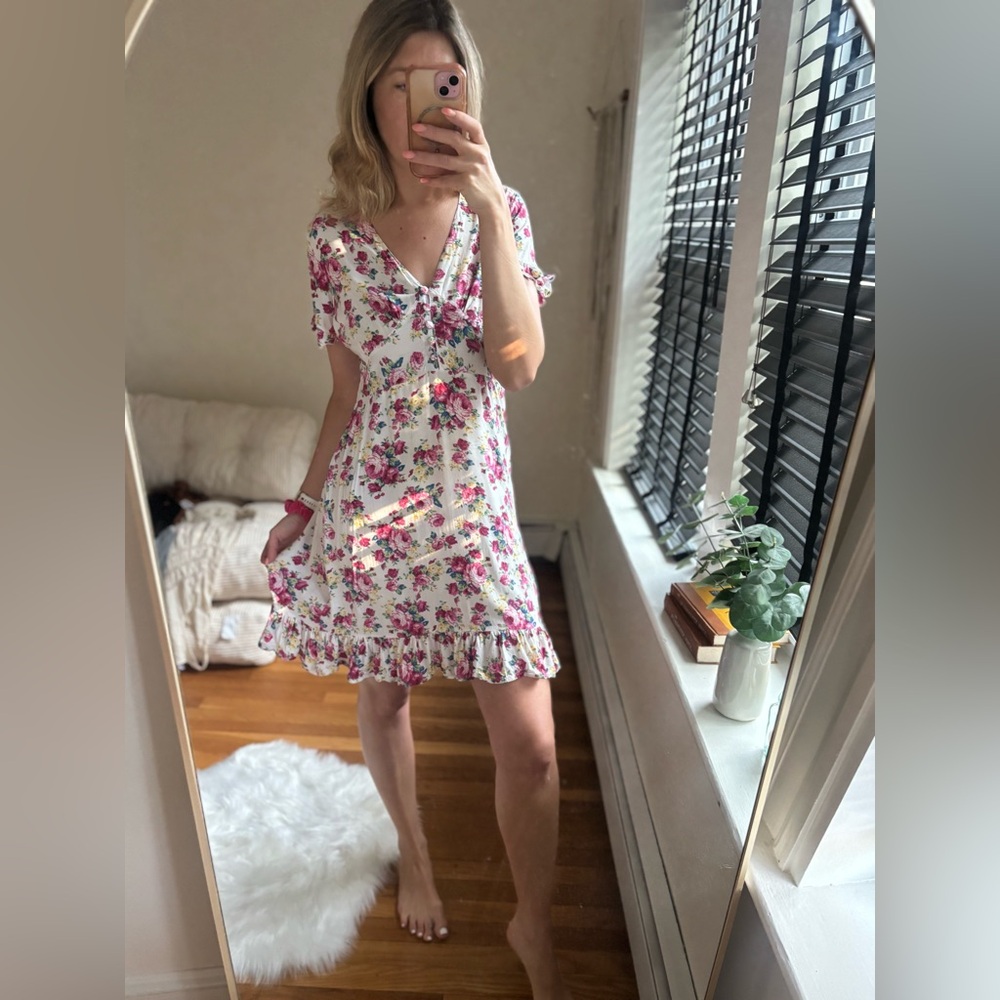 Walker & Wade Summer Floral Dress Medium